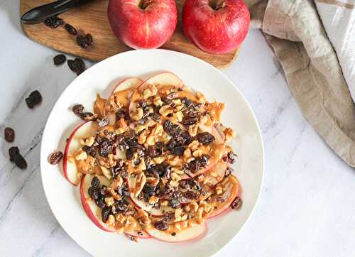 Apple Nachos With Peanut Butter - A healthy, protein and fiber rich snack that's easy to make!