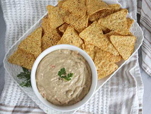 Easy and Cheesy Vegan Queso Dip Made with Cashews