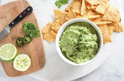 Homemad& Fresh Guacamole