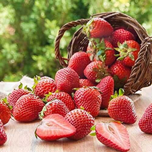 What Does A Strawberry Taste Like? Plus  Tips for How To Select, Store and Use Strawberries