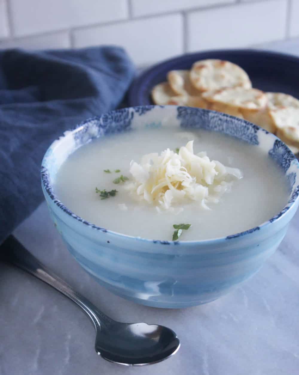 Easy Three I ngredient Cauliflower Soup Recipe