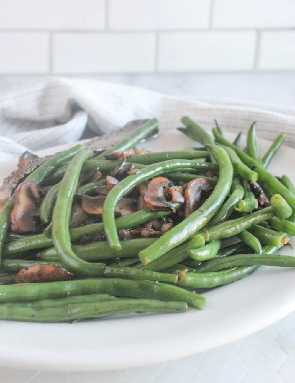Sauteed Green Beans with Mushrooms