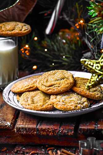Holiday Cookie Week #3: Chewy Ginger Molasses Cookies (Vegan)