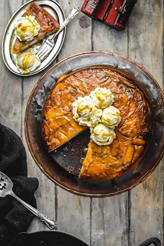 Caramelized Peach Upside Down Skillet Cake (Vegan)