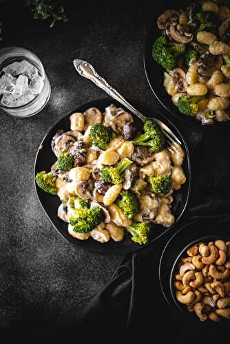 Creamy Vegan Mushroom & Broccoli Gnocchi (Gluten Free)