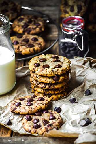 The Best Vegan Chunky Chocolate Chip Cookies
