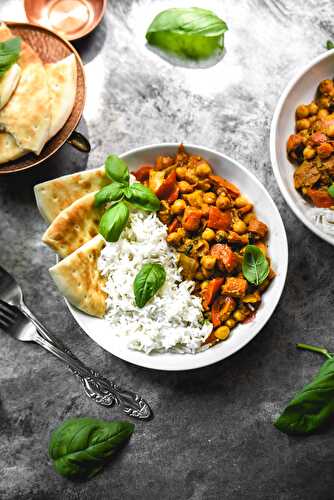 Simple Indian Masala Chickpea Curry