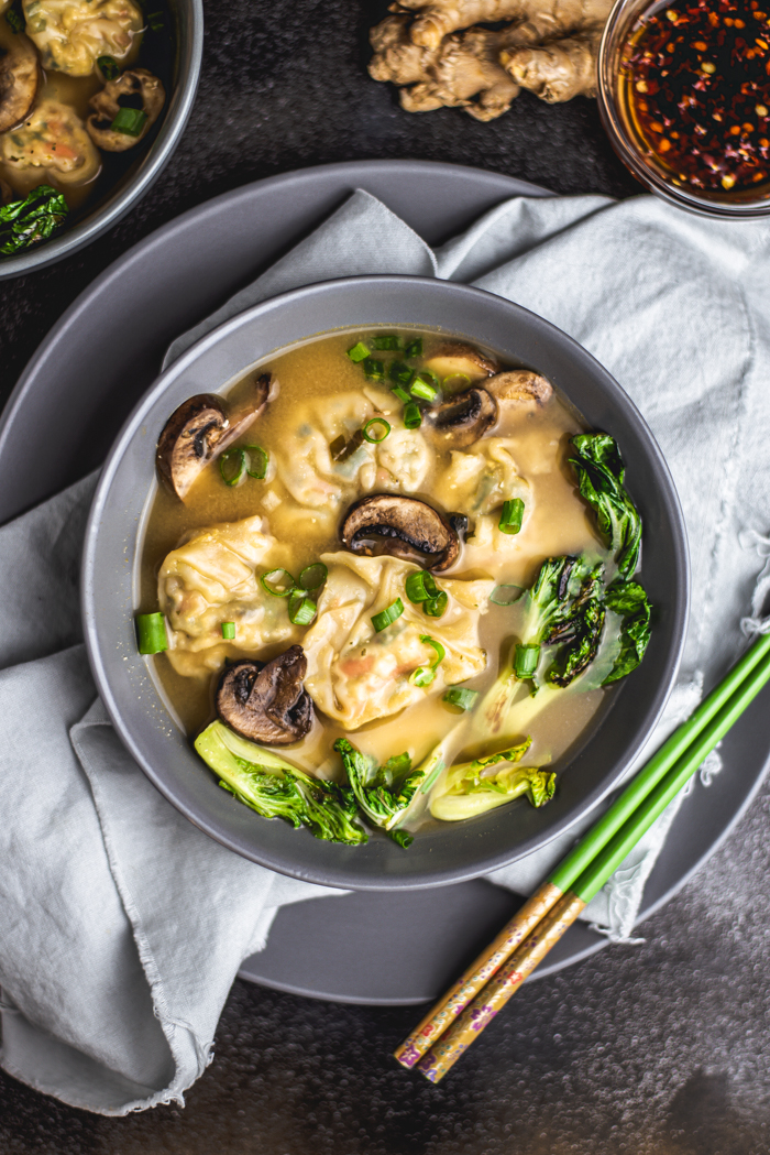 Easy Vegan Wonton Soup