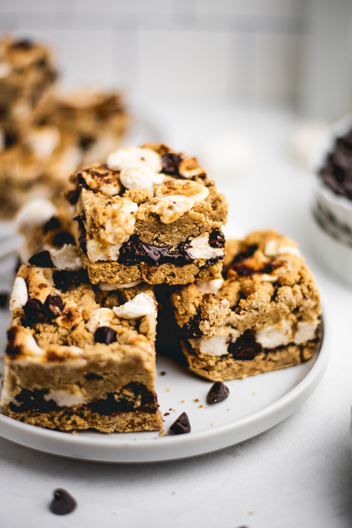 Vegan S'mores Cookie Bars (Gluten Free)
