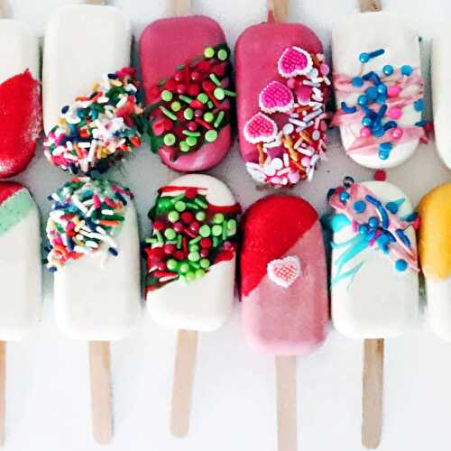 How To Make Cake Popsicles (Cakesicles)