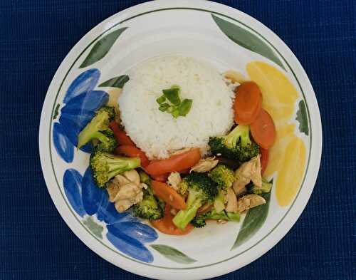 Stir Fried Chicken with Broccoli in Oyster Sauce