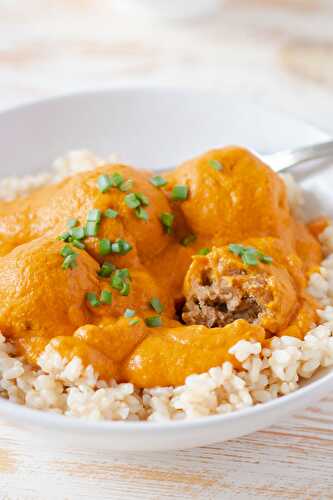 Vegan Meatballs in Pumpkin Curry Sauce