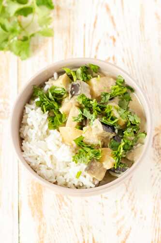 Vegan Thai Green Curry with Eggplant and Potatoes