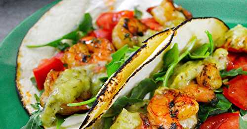 Grilled Shrimp Tacos with Tomatillo Salsa {Recipe}