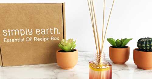 Simply Earth Essential Oil Recipe Box {March 2020} Unboxing & Code + DIY Reed Diffuser!