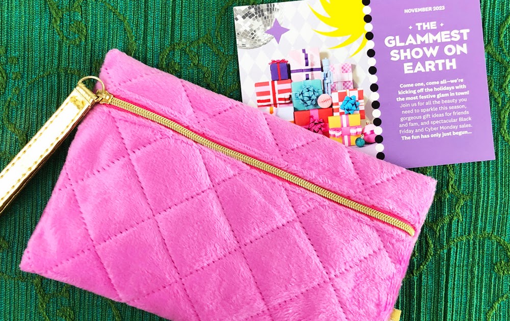 IPSY Glam Bag November 2023 Unboxing + All November Products & December Spoilers!