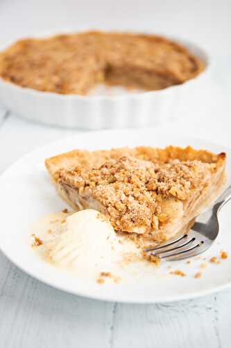 Apple Pie with Walnut Crumble Topping