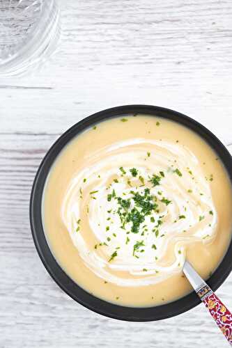 Vegan Cream of Cauliflower Soup
