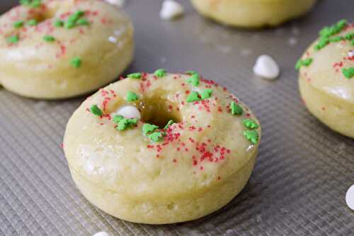 White Chocolate Baked Christmas Donuts