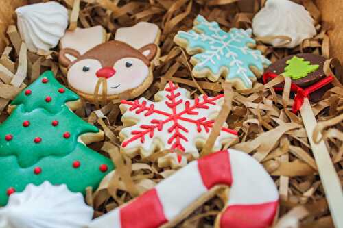 Tips for Decorating Christmas Cookies