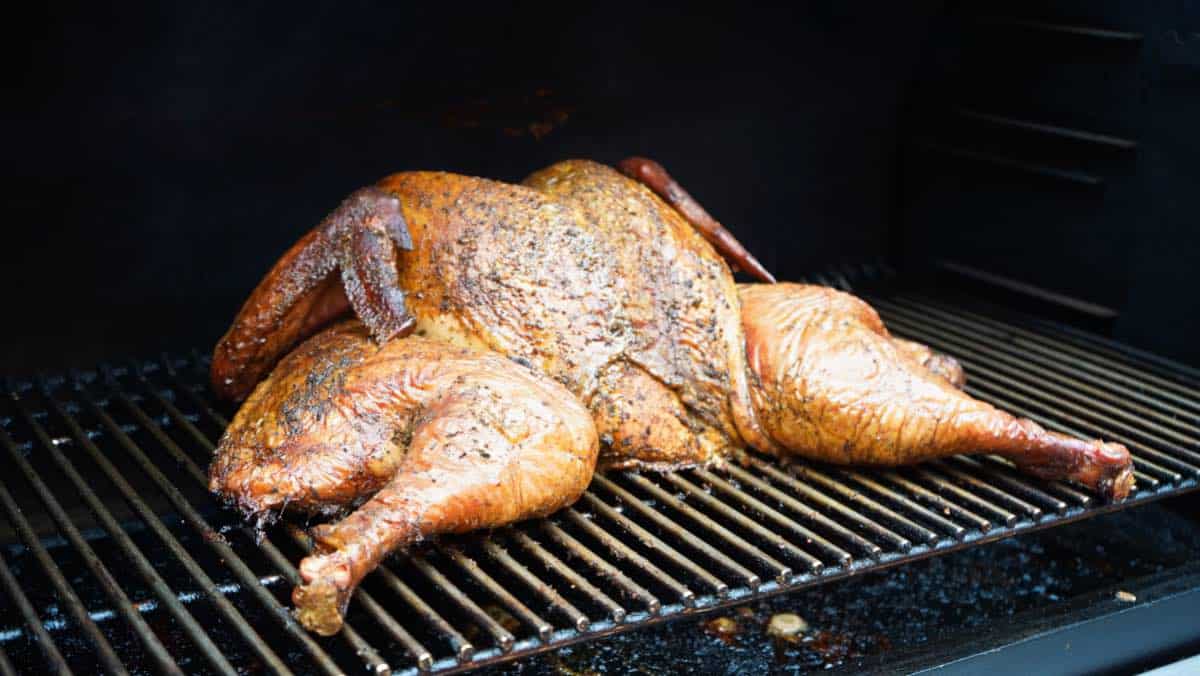 Juicy Spatchcock Smoked Turkey Step By Step From Stef S Eats And Sweets And Its Similar