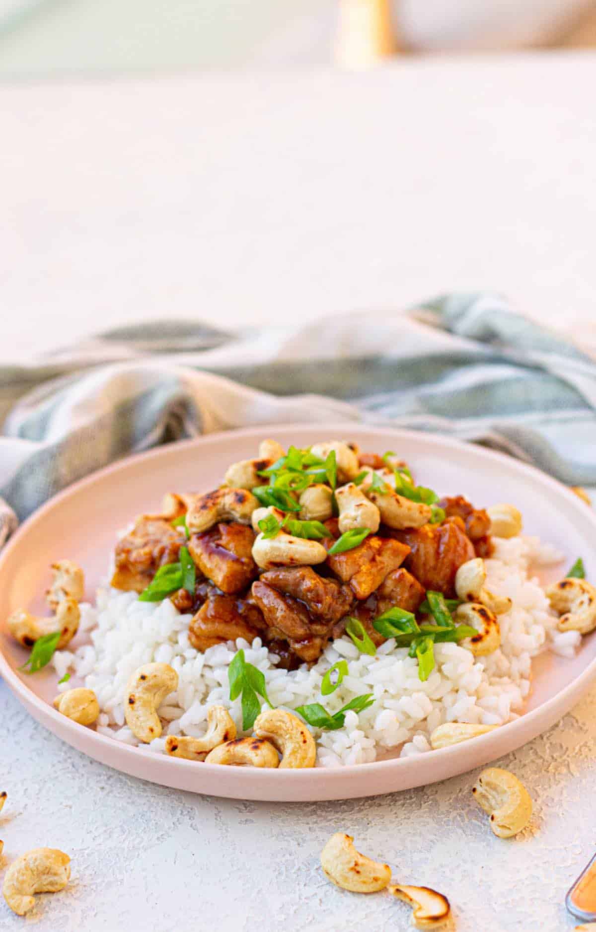 Sweet & Spicy Cashew Chicken Stir Fry