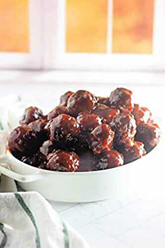 Slow Cooker Hot Honey Garlic Meatballs