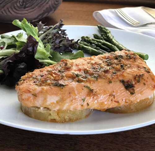 Baked Pineapple Salmon