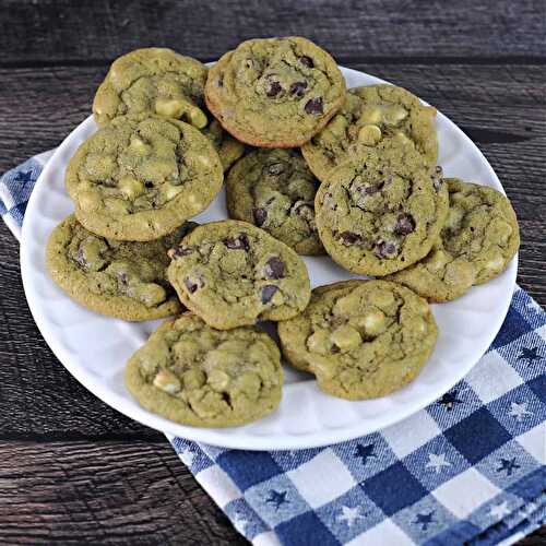 Matcha Chocolate Chip Cookies