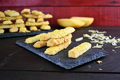 Best Ever Easy Cheese Straws Recipe