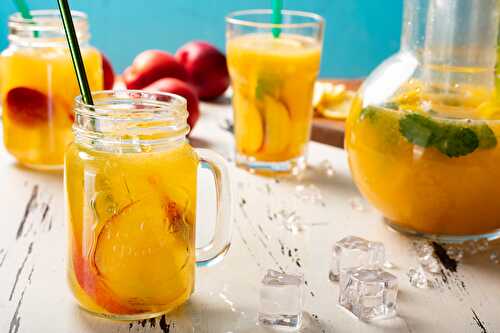 Peach Lemonade & Peach Drinks