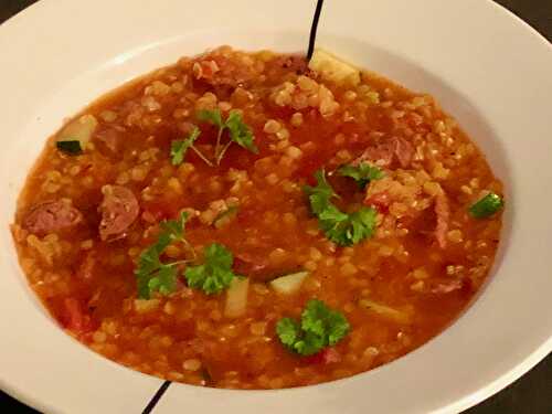 Easy red lentil soup with chorizo