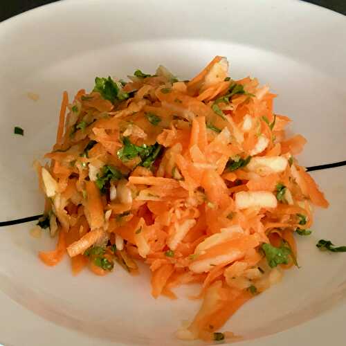 Carrot-apple salat
