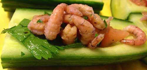 Cucumber boat with shrimps