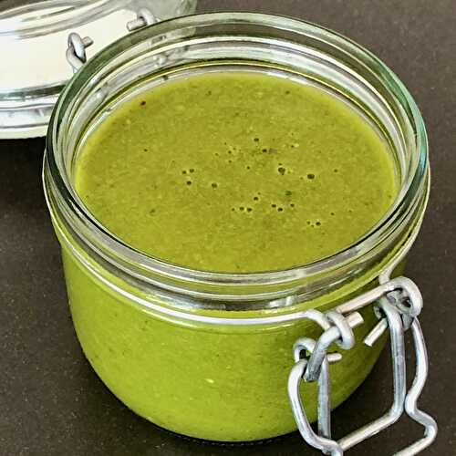 Green fresh basil oil