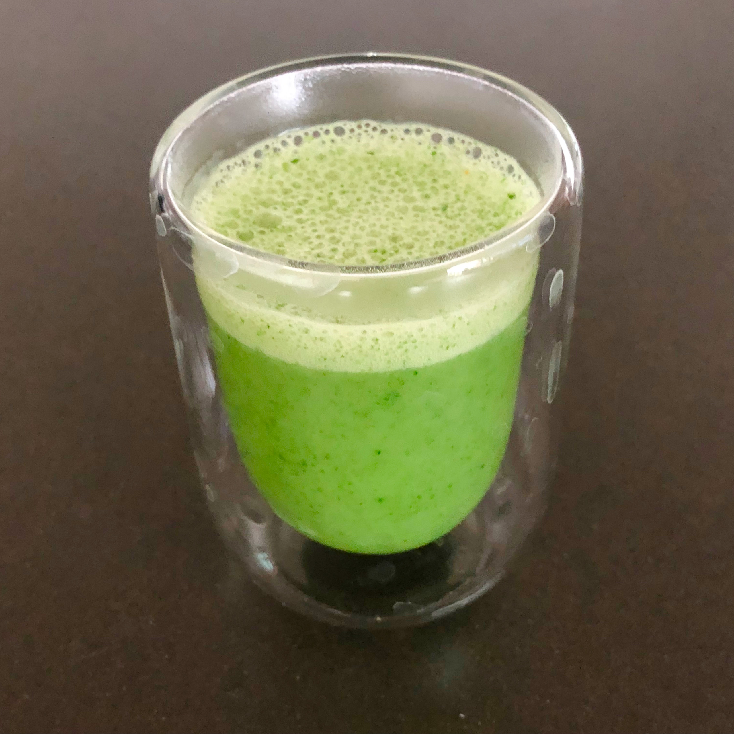 Creamy parsley soup shooter