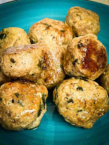 Green and Smoky Chicken Meatballs