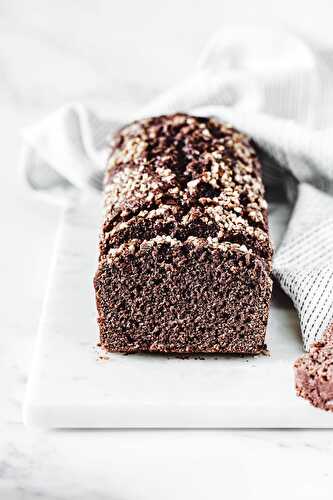 Hazelnut chocolate loaf cake