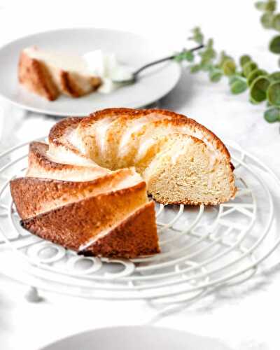 Lemon bundt cake