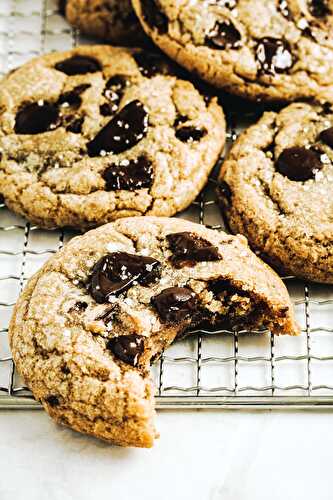 Best chewy Vegan chocolate chip cookies