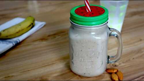 Easy Peanut Butter Banana Smoothie Recipe - Tasted Recipes