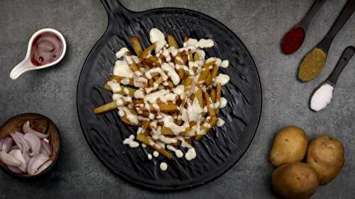 Fried Potatoes With Homemade White Sauce - Tasted Recipes