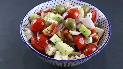 Greek Salad - Tasted Recipes