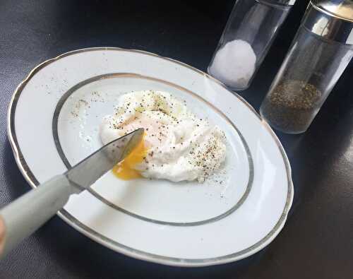 Poached Eggs - Poached Eggs Recipe - Tasted Recipes