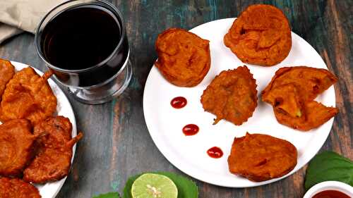 Surti Tomato Bhajiya - Tomato Fritters - Tasted Recipes