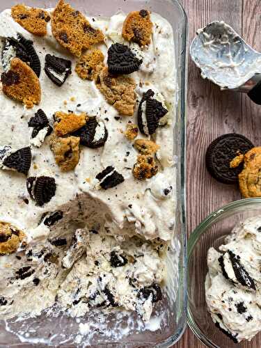 Best No Churn Cookies & Cream Ice Cream - Tastefully Grace