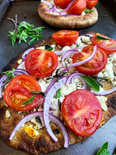 Greek Pita Bread Pizza - Tastefully Grace