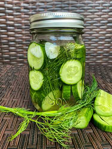Homemade Dill Pickles - Tastefully Grace