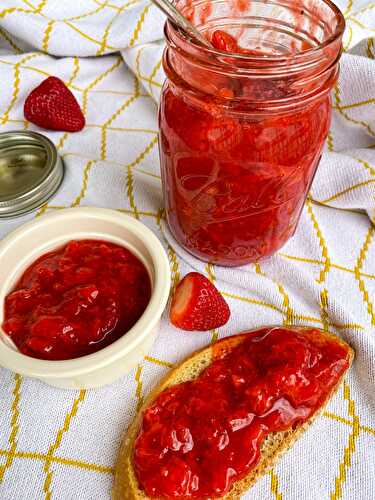 Mom's Homemade Strawberry Preserves
