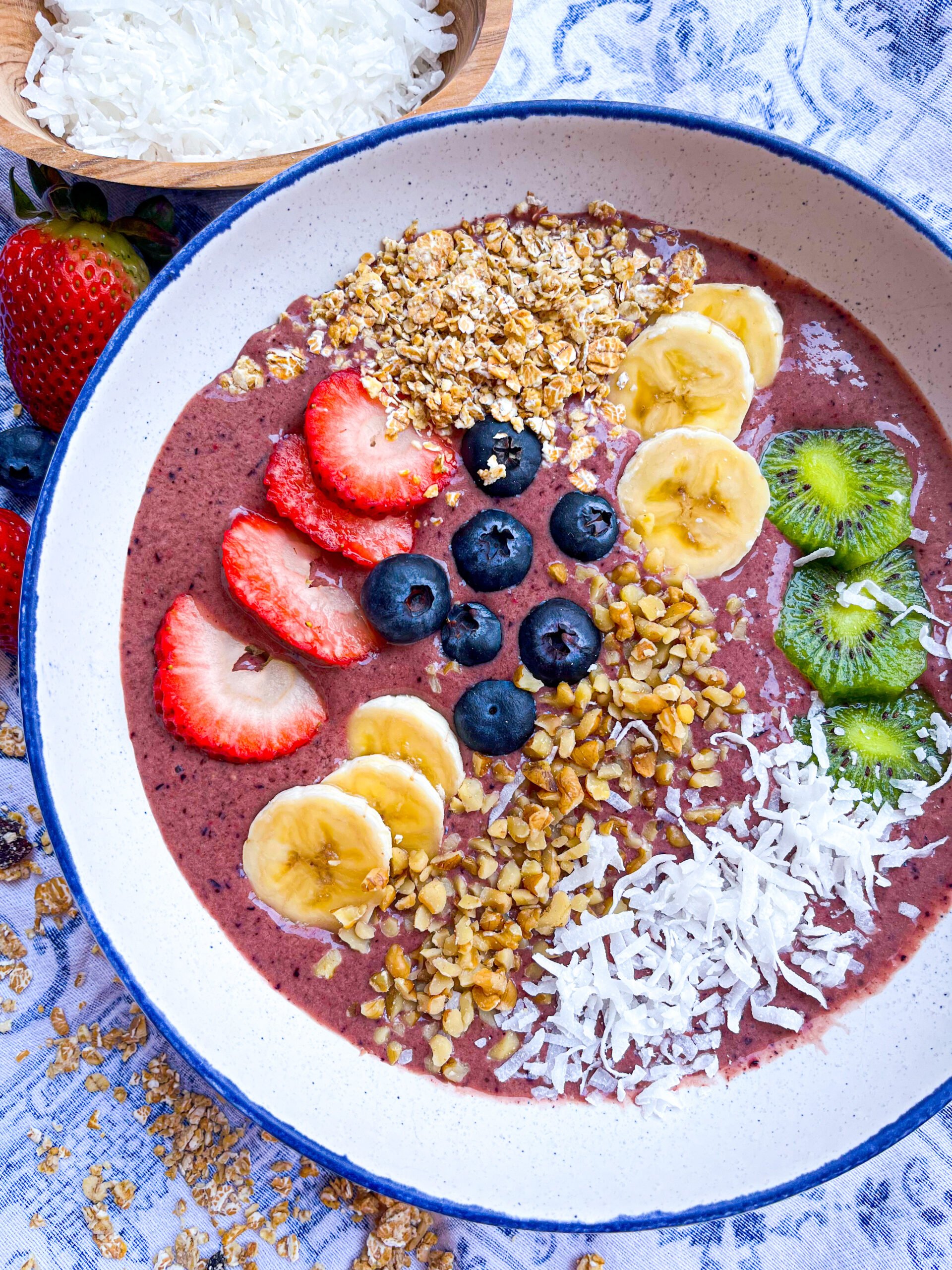 How to Make an Acai Bowl (Easy, Customizable)